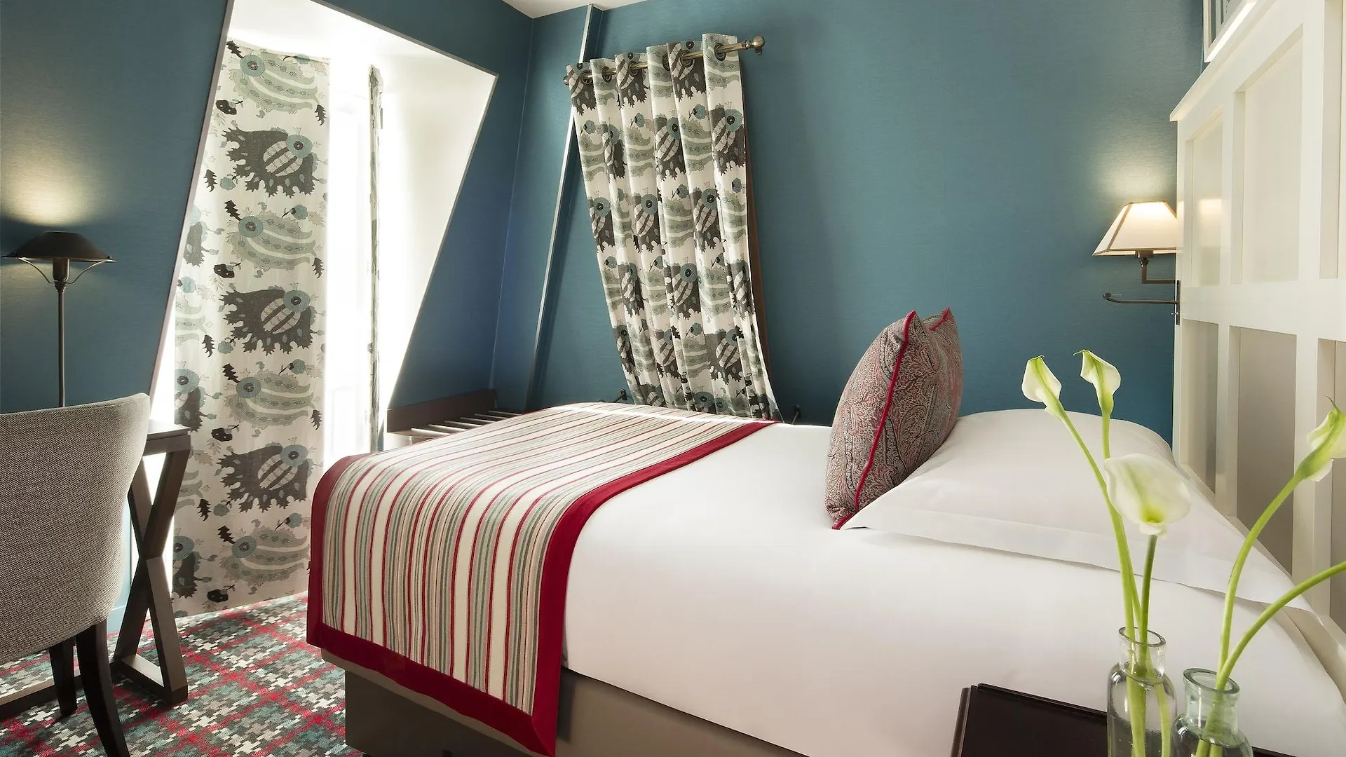 Hotel Les Tournelles Paris