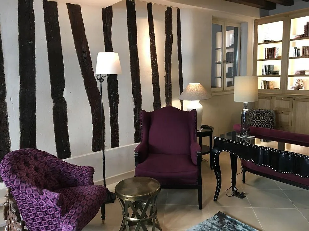 Hotel Les Tournelles Paříž